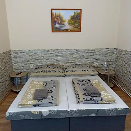 Abturist 3* Štúrovo