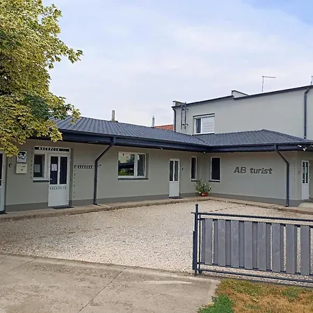 Abturist Штурово