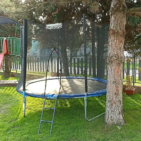 Abturist בית הארחה