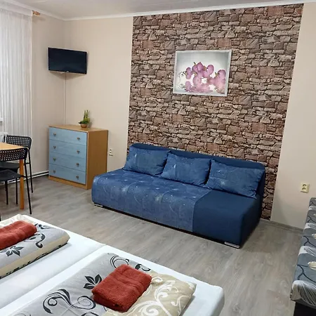 Abturist Štúrovo